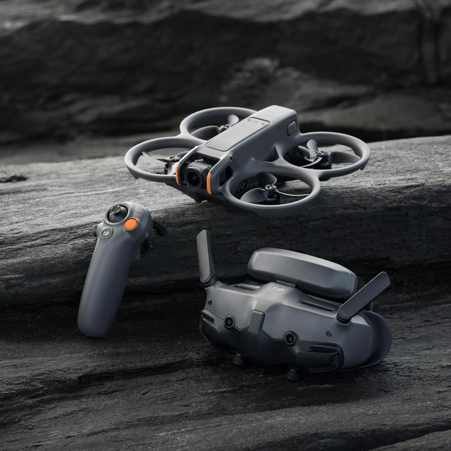  DJI Avata 2 FPV Drone with 1-Battery Fly More Combo